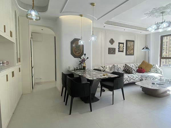 綠地花都-123㎡-現(xiàn)代簡約風(fēng)格 第2張